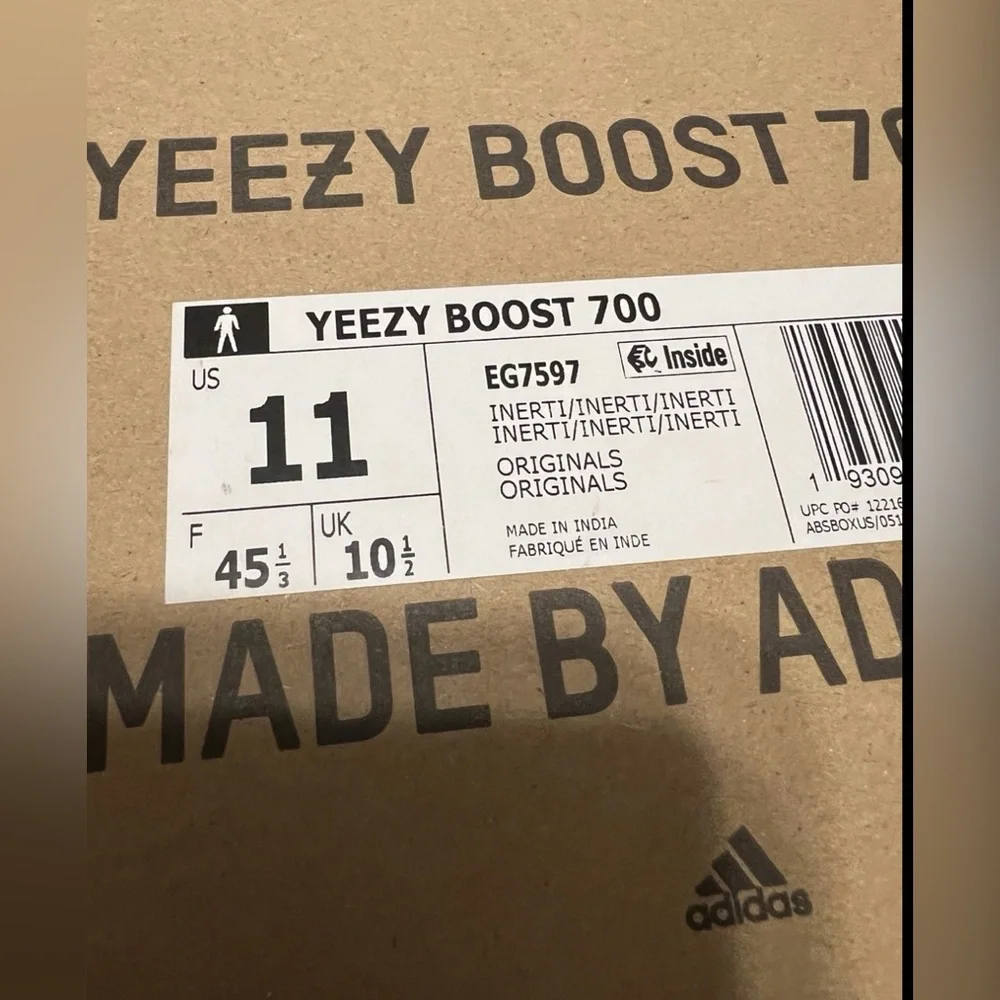 Adidas Yeezy Boost 700 Inerti Gray Men's Size 11 Original Box‎ Shoes Sneakers